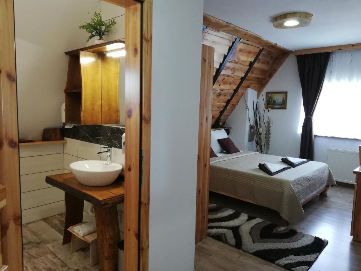 Rustic Lodge Plitvice 1 Plitvička Jezera Exteriör bild