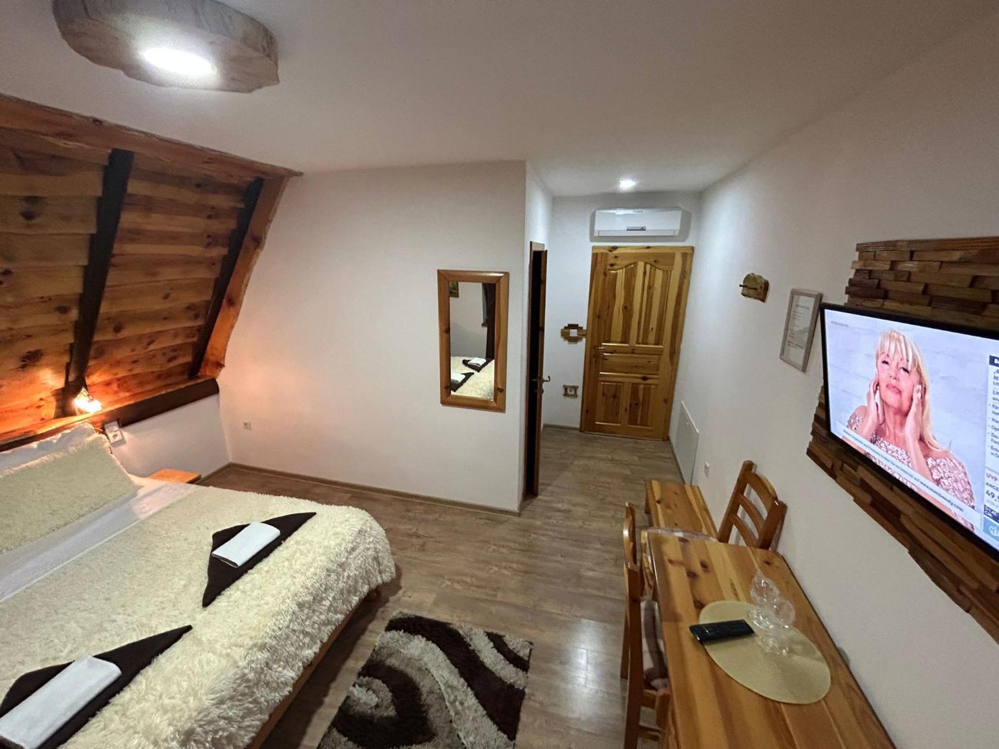Rustic Lodge Plitvice 1 Plitvička Jezera Exteriör bild