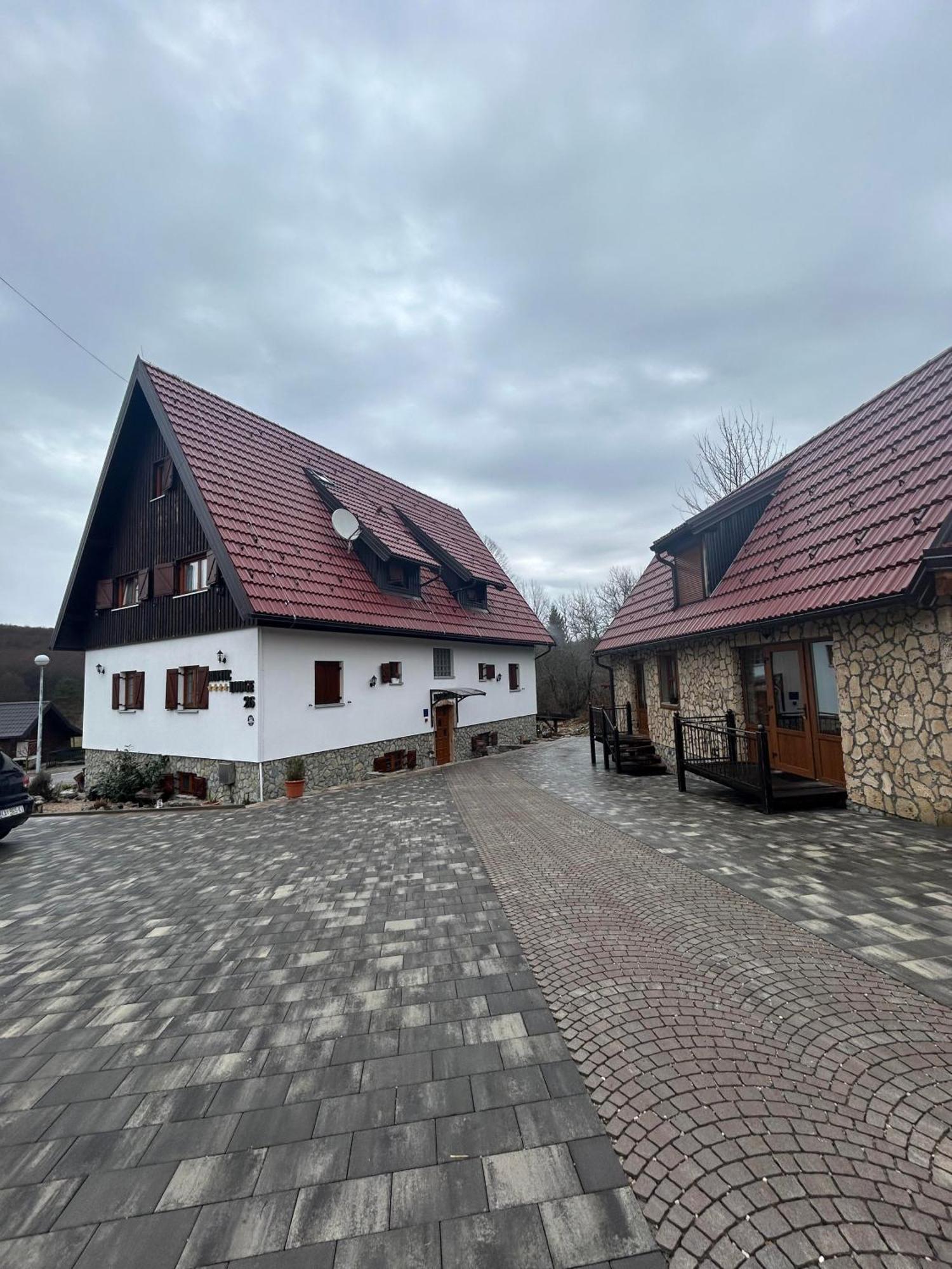 Rustic Lodge Plitvice 1 Plitvička Jezera Exteriör bild