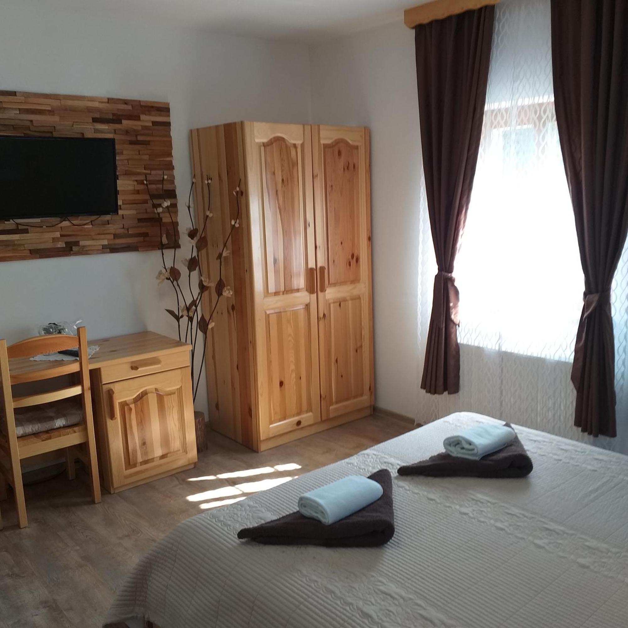 Rustic Lodge Plitvice 1 Plitvička Jezera Rum bild